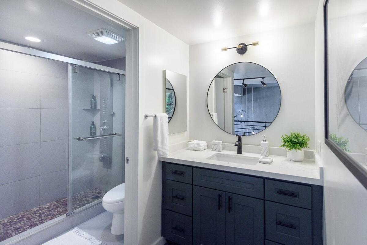 King Size Luxury Loft Petco-park-downtown Sd San Diego